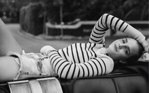 emmaportermag03.thumb.jpg.4deeac4c2c272397ade49102ce82fbc3.jpg