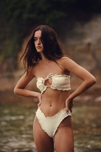 images.urbndata-14.thumb.jpg.b10033cf86451806512d03ea6f1e4f5a.jpg