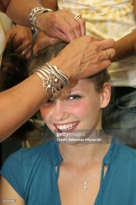kate s06imitation-BS-1e.jpg