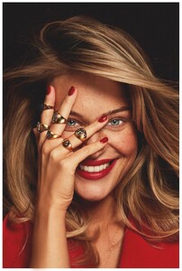 olga-157-berries-campaign-by-marta-wojtal-1.jpg