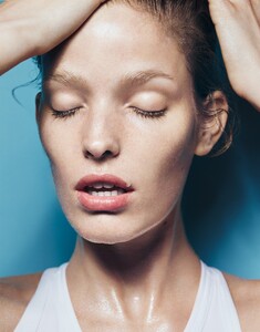 portermagss1613beauty03.thumb.jpg.52edad49ee079ad3d7e60e6651da3e43.jpg