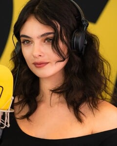 radio105_483260476_18491755105051520_1488619137431944806_n.thumb.jpg.cc4bbdc452abc039fa33fce3a4c2ed33.jpg