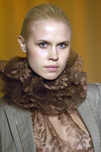 rwf07couture-HC-16.thumb.jpg.8bc1bc9a133b1485ebff77cf7e521d00.jpg