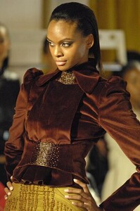 rwf07couture-HC-21.thumb.jpg.096884958f327f5d6b369631eddcdf87.jpg