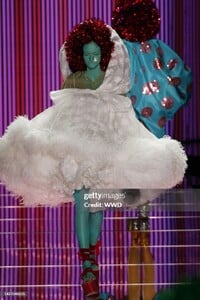 strittmatterS03galliano.thumb.jpg.a3ab063994fd0e7c64d8ca0488aa0e6b.jpg