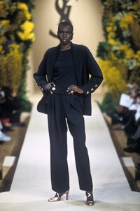 wek s00ysl-HC-52.jpg