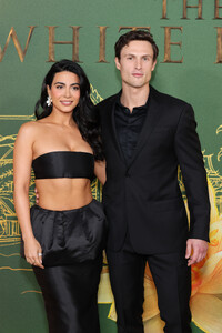 zibeno7-for-hqcelebcorner-net-celeblounge-net.jpg