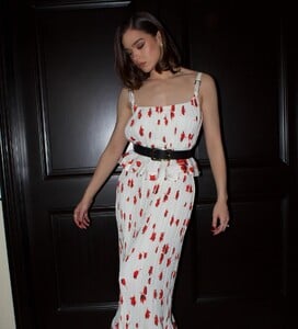 [2025.04.10] haileesteinfeld_489919403_18499681618014098_612294420577058297_n.jpg
