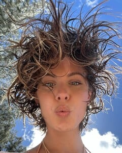 [2025.04.14] carmellarose_489931920_18505409560035727_7095953963191669859_n.jpg