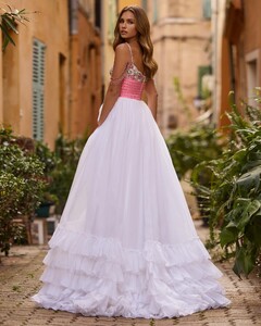[2025.04.16] sherrihill_489276913_18511061299046023_4169916545255839320_n.jpg