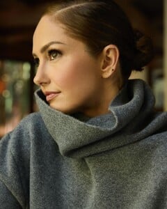 [2025.04.25] minkakelly_491465974_18503782297005427_1286234593019601115_n.jpg