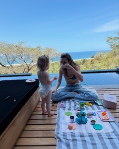 [2025.04.04] josephineskriver_488261056_18499848712020326_5119589546819120617_n.jpg