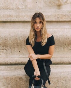 583327561_lily-19.jpg