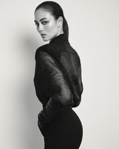 583815553_stellabrandtnyc-04-04-2025-0002.jpg
