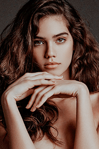 Anna Avila1.png