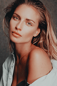 Aude Jane Deville1.png