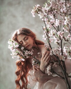 •Bloom  ••Photographer- @jovanarikalo •Decoration- @tandrbal •Mia- @biljana.velojic.makeup •Dress- @selkie (8).jpg