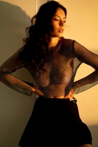 Caroline_04_HD_by_Olivier_Merzoug_PhotographerBD_Sunset.thumb.jpg.25eba87783d1db4b29741491ab4f1d05.jpg