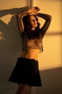 Caroline_06_HD_by_Olivier_Merzoug_PhotographerBD_Sunset.thumb.jpg.c556ce07555f77666d7fcccb7a034626.jpg