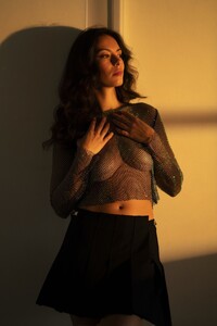 Caroline_08_HD_by_Olivier_Merzoug_PhotographerBD_Sunset.thumb.jpg.f11a2b24dc7a57b929f59fe1b34a68fe.jpg