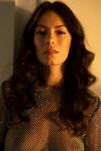 Caroline_12_HD_by_Olivier_Merzoug_PhotographerBD_Sunset.thumb.jpg.2e90a29fad8bc3ed02583a1126d42569.jpg