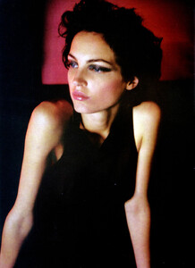 Chandra_Jarrett_Allure_July_1997_06.thumb.jpg.d0bed5bc23bb8f453e16879eae30a54a.jpg
