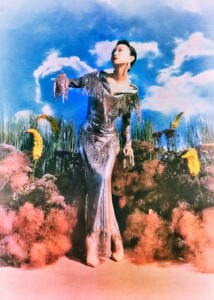 DongyuZhoubyElizavetaPorodinaforVogueChinaJuly2020(7).thumb.jpg.e55572deea98d8e19b670ddeb07402eb.jpg