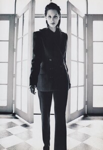 Ellen_Tracy_Fall_Winter_1997_98_03.thumb.jpeg.06b84ba4d255c7d8bbefdf06dc64ebc8.jpeg