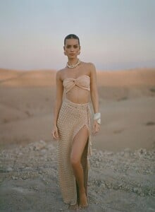 FlookTheLabel-SS25-SandsofInara-Campaign-MiekiTop_DiaSkirt7.jpg