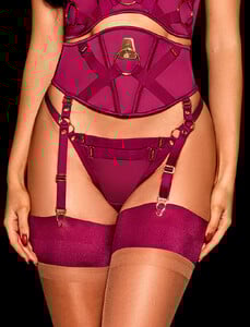 Haylee_Thong_Waspie_Front1.thumb.jpg.8d25077cc4997b046cac03c2e49b899b.jpg