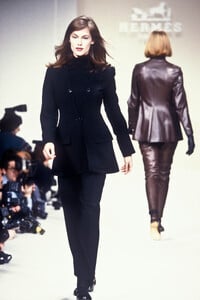 Hermes1994WomenFW37.thumb.jpg.b6e0eee90d78f94fd5949d8652adb82f.jpg