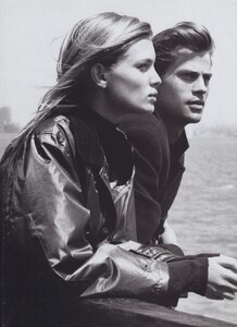 Lindbergh_DKNY_Fall_Winter_1997_98_01.thumb.jpeg.bf4eff9d560b9ecac1efdd63e20327ef.jpeg