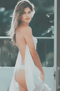 Lini Kennedy Oliveira4.png