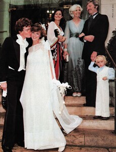 Mariages 107124 Printemps 1977 107.jpg
