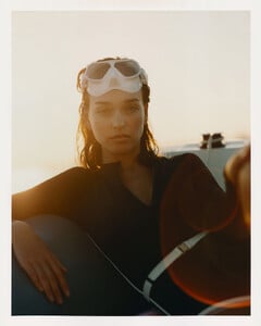 Mark-Bramley-Valeria-Rudy-Boat-Shoot_07-2-1.jpg