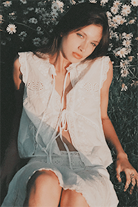 Maura Maurer3.png