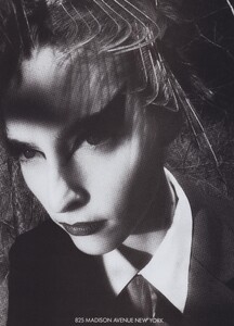 Meisel_Dolce__Gabbana_Fall_Winter_1997_98_03.thumb.jpg.aa6c319f4767e904531deb26d08c6ce3.jpg