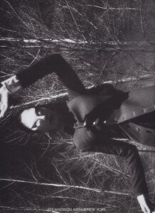 Meisel_Dolce__Gabbana_Fall_Winter_1997_98_04.thumb.jpg.7669030a1e2d9a7f334aafebef4dae7c.jpg