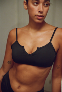 Nenes_SS25_swimwear_brassiere_manon_noir_4.png