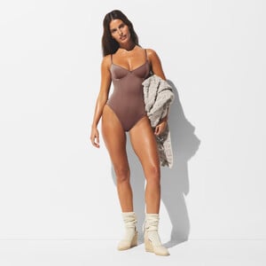 OP-BRF-8261W-UMB-HC-SKIMS-SWIM_0016-FR.jpg
