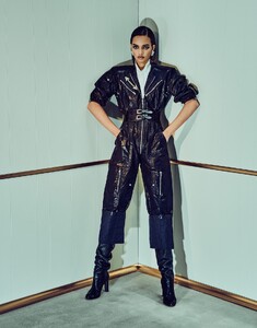 PorterMagSpring192017-04.thumb.jpg.91a42c0cfa4d769cb4318b72ad212e55.jpg