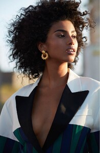 PorterMagazineWinterEscpae242017016.thumb.jpg.6983ae5c3b7a8eb36d359e343198d4c9.jpg