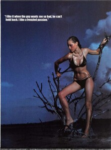 Stuff Magazine #10, 2000-09 (Melissa Brown) (B)_0114.jpg