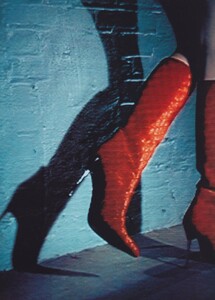 Testino_Gucci_Fall_Winter_1997_98_11.thumb.jpeg.824211476b3c1e9a9fd70d92e7f5be95.jpeg