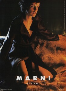 Testino_Marni_Fall_Winter_1997_98_02.thumb.jpg.d9b4c7544c07dc603db3661efd558a76.jpg