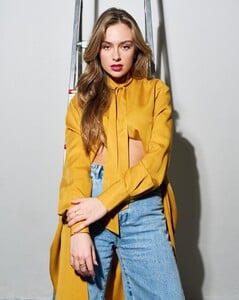 Veronika Kudlickova - Listal (deduped) - (19).jpg