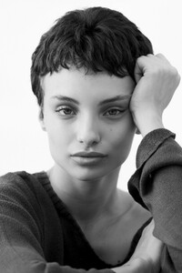 Vilar-199215.thumb.jpg.3f18bd1a436b707fffbd0e7074f7e38a.jpg