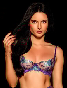 WhitneyMystic_Bra_Front4.thumb.jpg.c8724e492927b7cd3bcbdd50f6b0548a.jpg