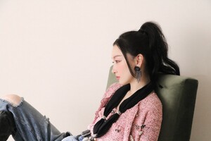 ZhouDongyu2.thumb.jpg.f29627b4246197f3878a0f43a78f0587.jpg