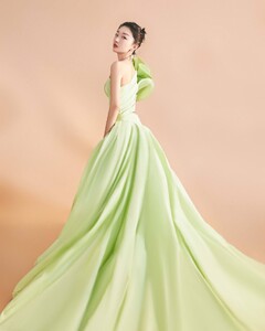 ZhouDongyu3.thumb.jpg.d92992e3afe491f2b71288806bc28207.jpg